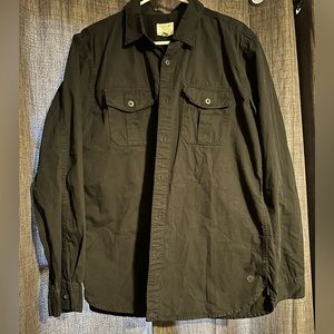 Men’s American Eagle Button Down